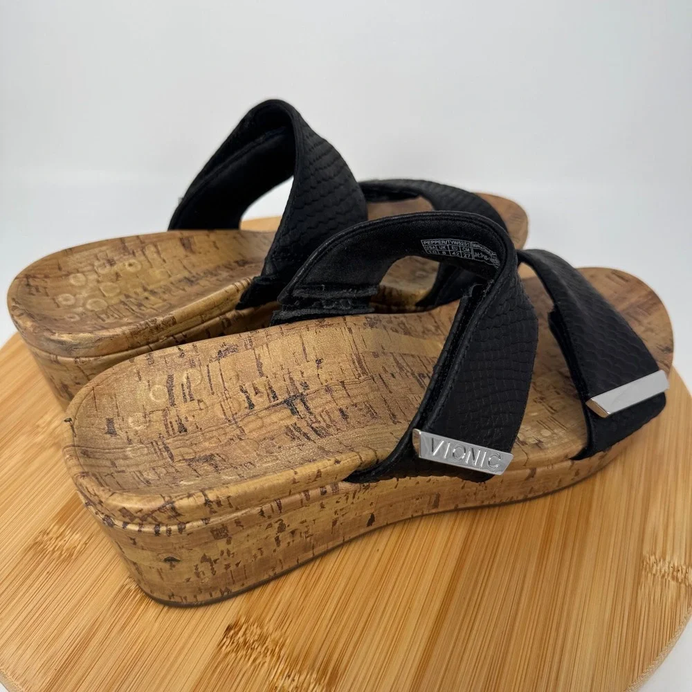 Vionic Pepper Black Snakeskin Leather Cork Wedge Slide Sandals TVW5251 Womens 10